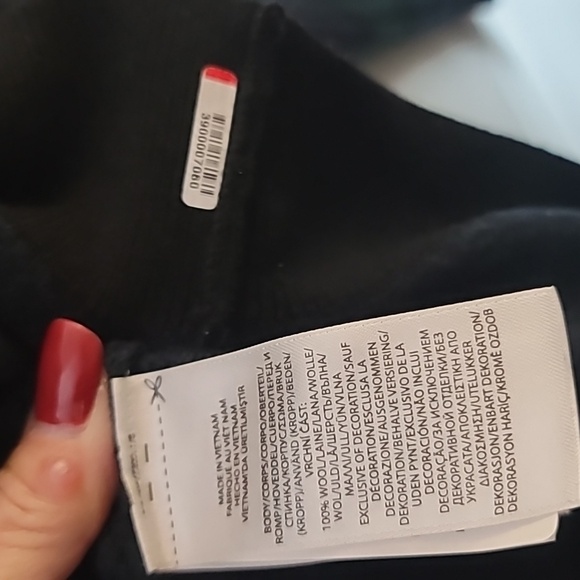 Polo Ralph Lauren Men's Crewneck Sweater - Black and Blue - Picture 7 of 8